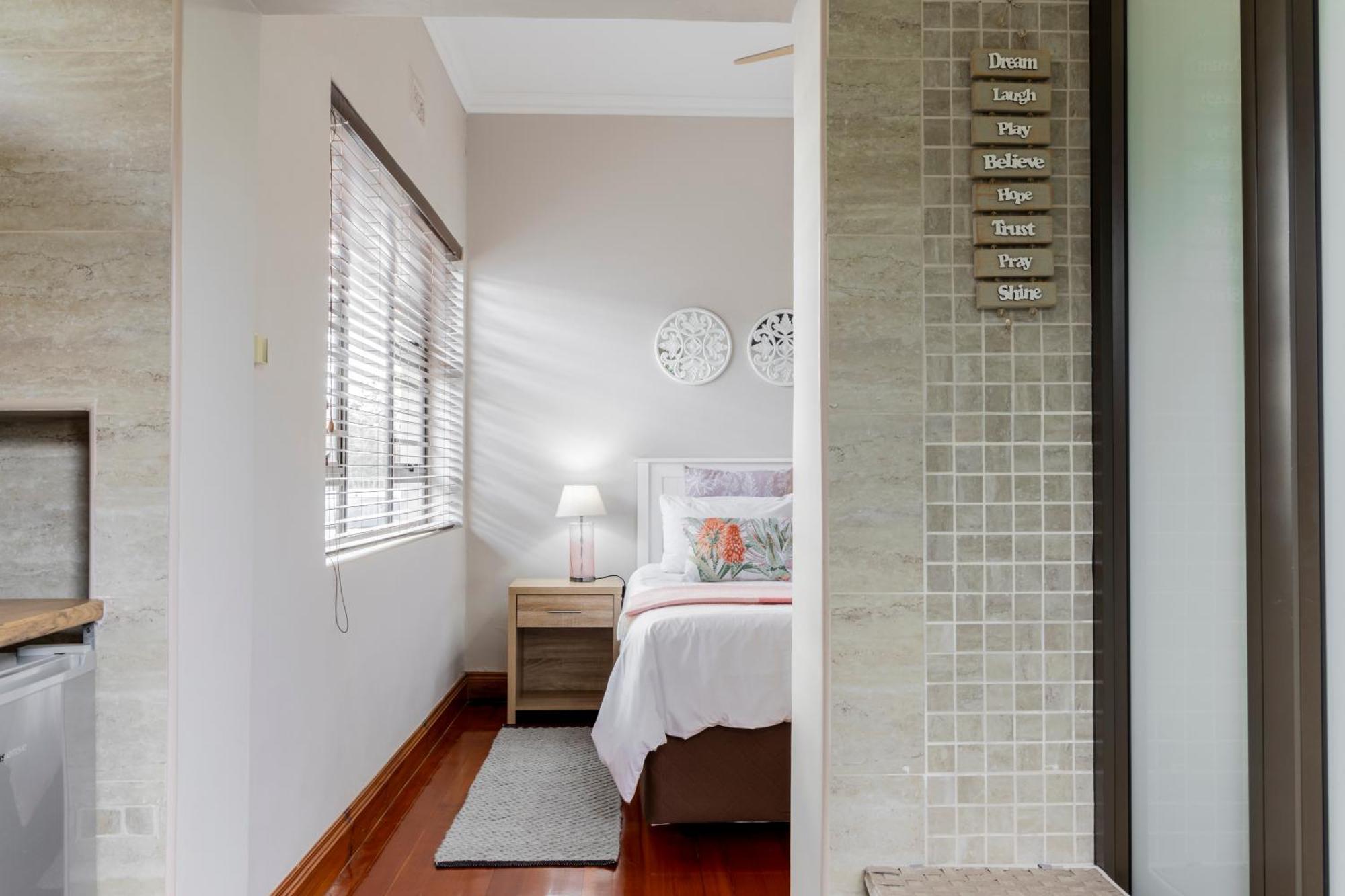 Three Small Trees Port Elizabeth Room photo